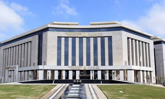 وزارة الإسكان تعلن طرح أراضٍ استثمارية.. وتسليم 842 قطعة بالعبور الجديدة