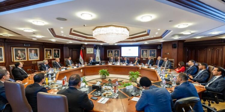 أطلق البنك المركزي المصري ووزارة الصناعة