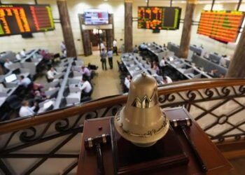 البورصة المصرية تخسر 46 مليار جنيه في 15 دقيقة مع تراجع جماعي للمؤشرات