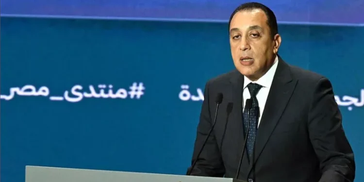رئيس الوزراء: نستهدف رفع الحد الأدنى للأجور إلى 15 ألف جنيه بنهاية العام المالي 2029/2030
